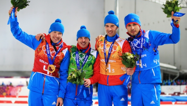 Сборная России выиграла эстафету в биатлоне!