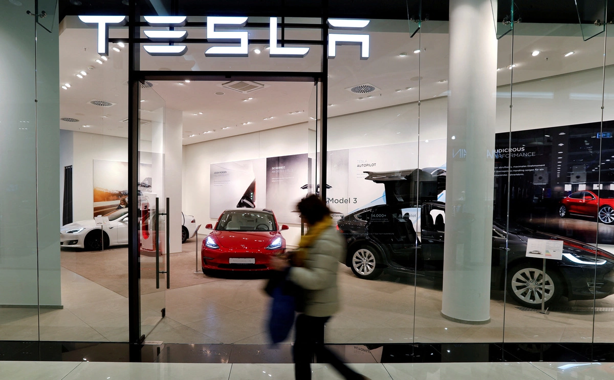 Fabio Bensch / Reuters