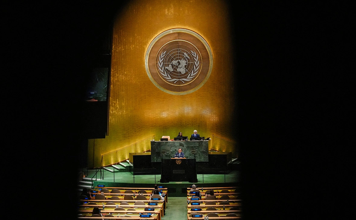 Eduardo Munoz / Reuters