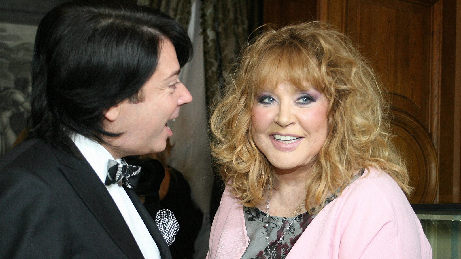 Валентин Юдашкин и певица Алла Пугачева. 2010 год