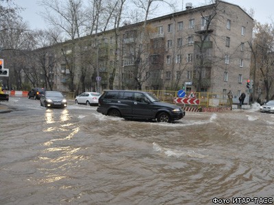 На северо-востоке Москвы произошел прорыв трубопровода