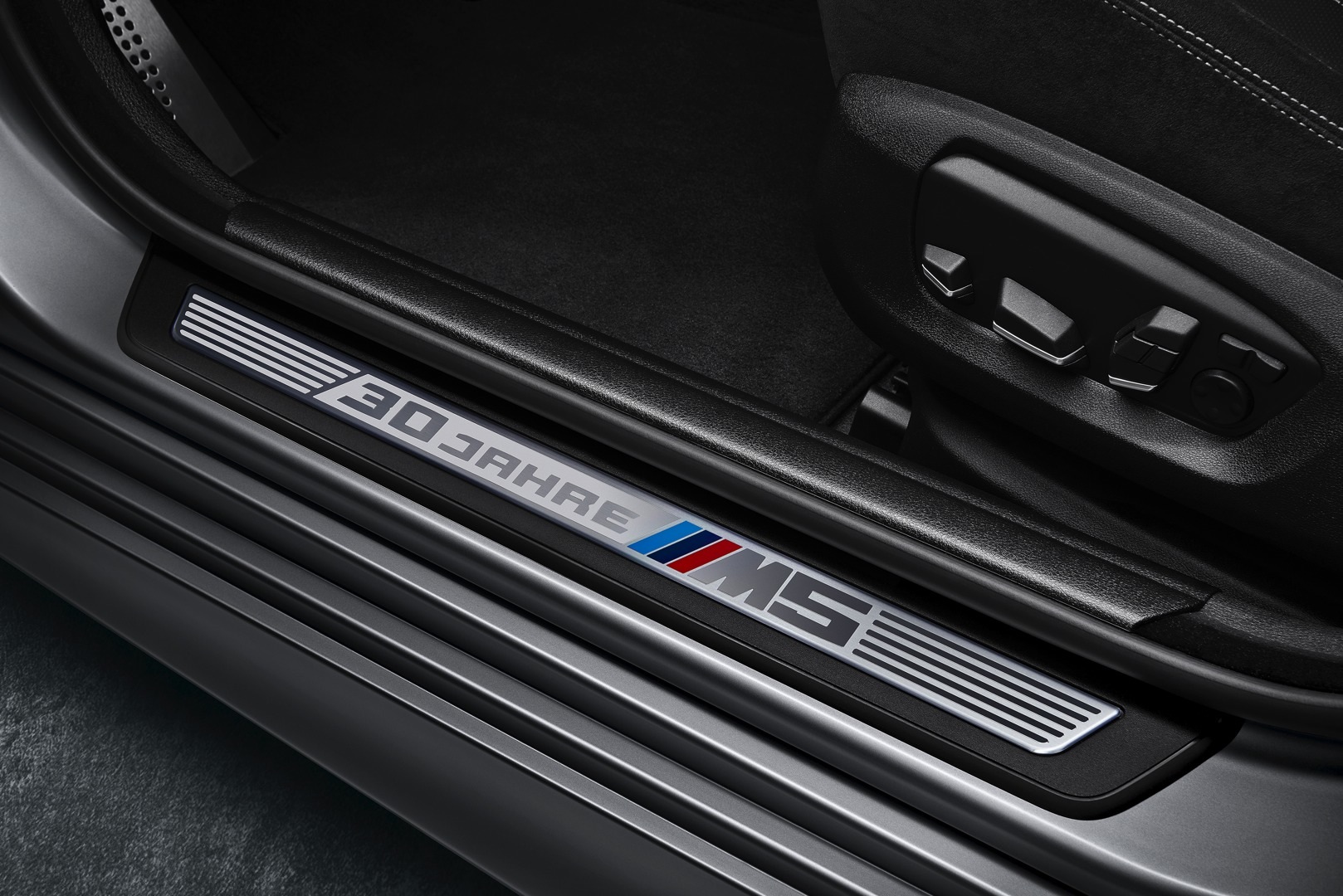Самая быстрая BMW в истории получила 600-сильный мотор