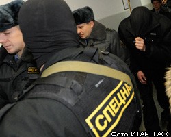В Волгоградской обл. мужчина угрожает взорвать здание РОВД
