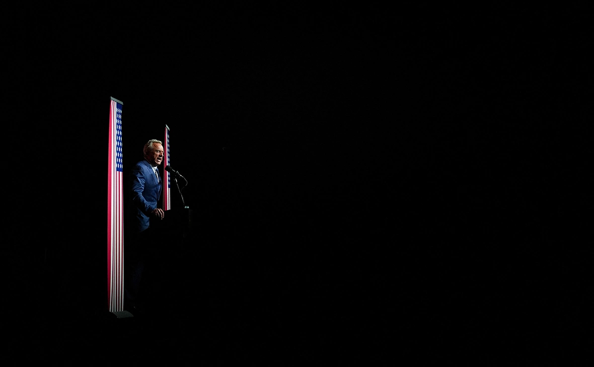 Kevin Wurm / Reuters