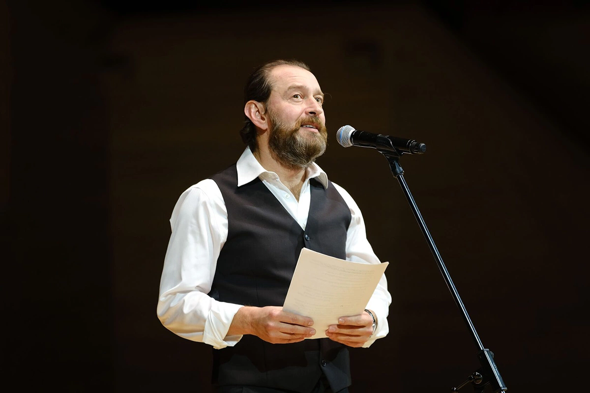 Константин Хабенский