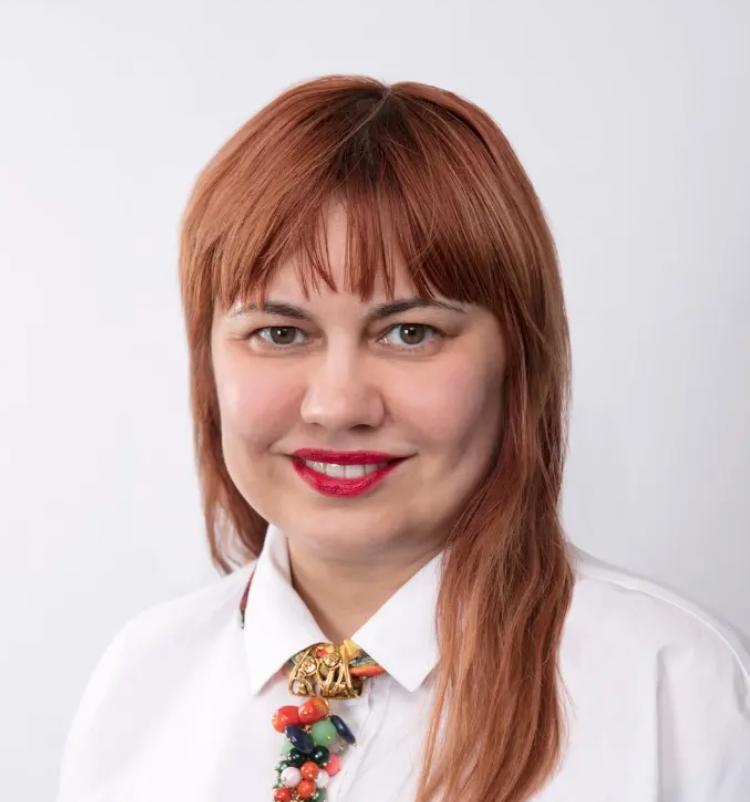 Алена Гатина