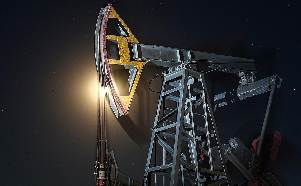 Индия нарастила импорт российской нефти до рекордных 2,8 млн баррелей в сутки