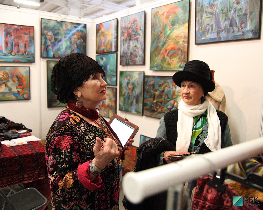 Выставка Арт-Галерея на Казанской ярмарке.
