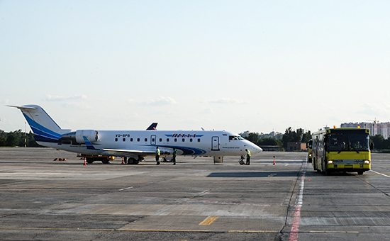 Самолет авиакомпании &laquo;Ямал&raquo;, июль 2015 года


