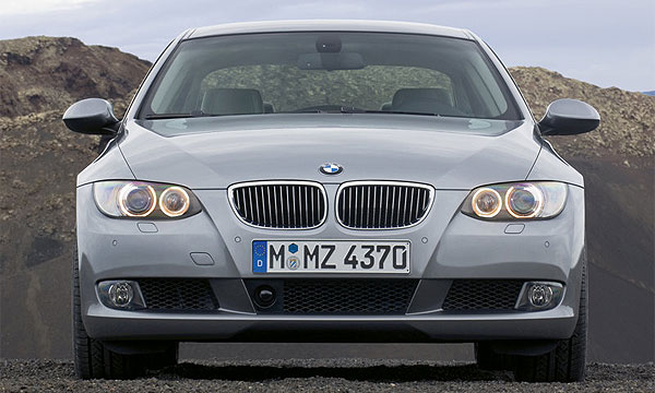 BMW анонсировал цены на седаны 328i и 335i 2007 года