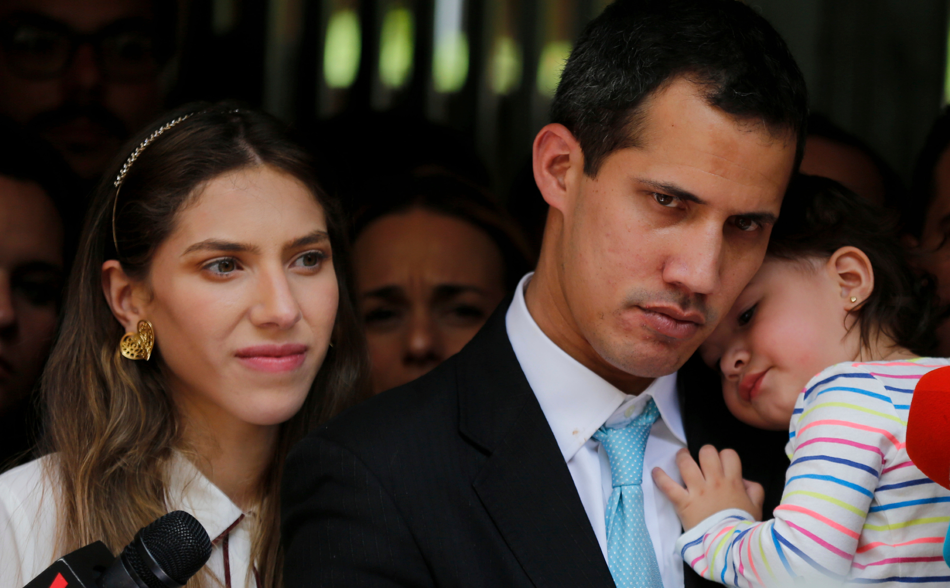 Хуан Гуаидо с женой и дочерью