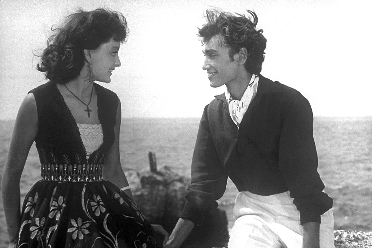 Владимир Коренев и Анастасия Вертинская в кинофильме «Человек-амфибия», 1961