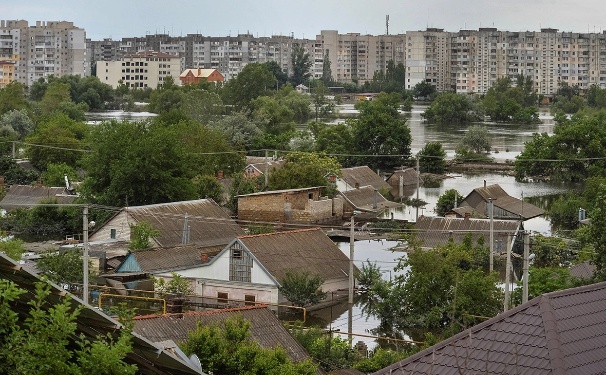 Oleksandr Klymenko / Reuters
