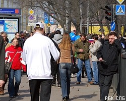 В выходные в Северной столице потеплеет до +6