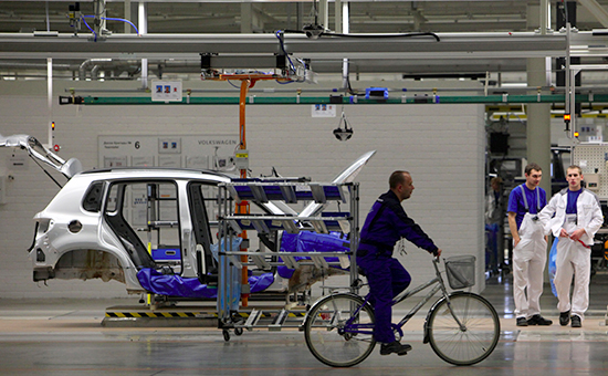 Сборочный цех автомобилей "Фольксваген" на заводе в Калуге