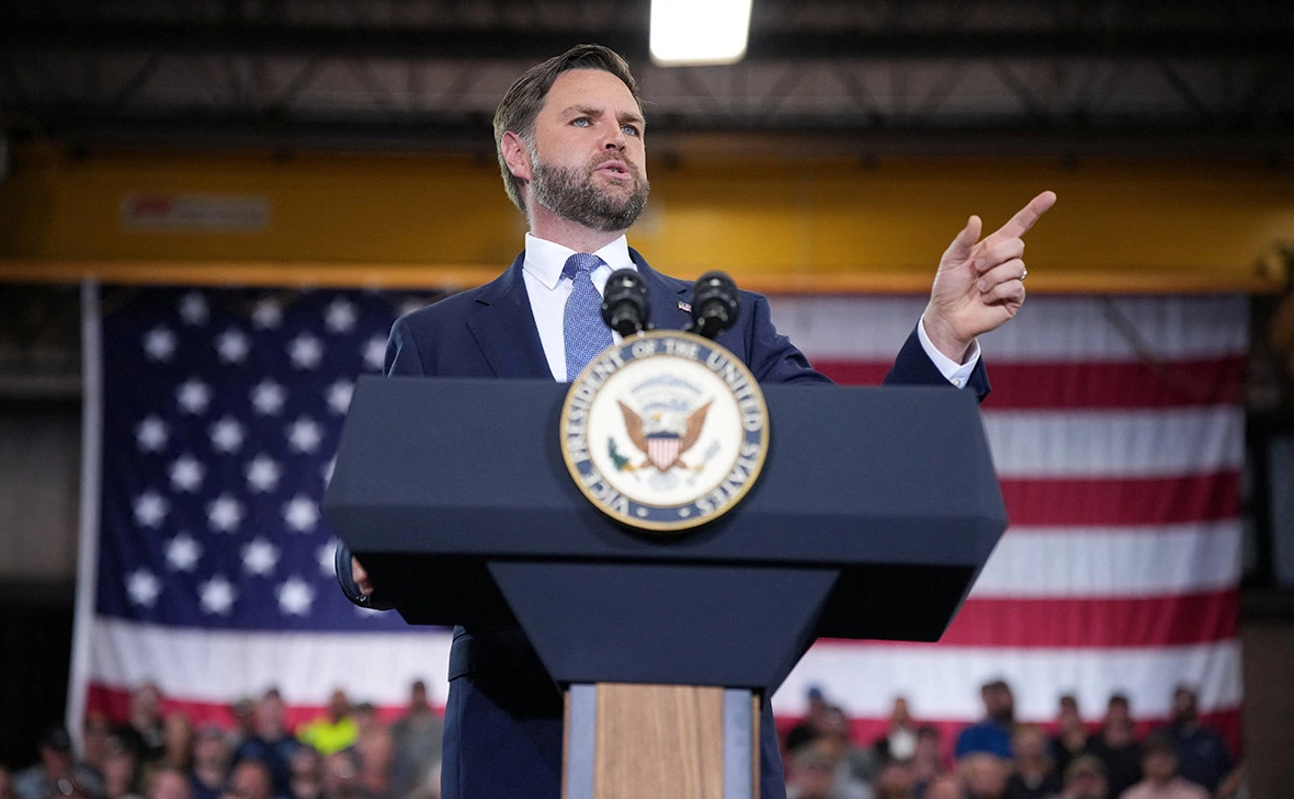 Andrew Harnik / Reuters