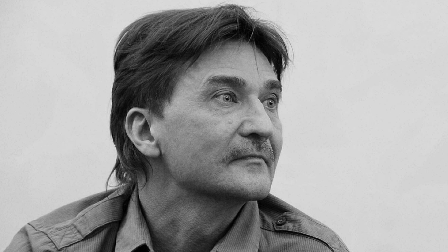 Юрий Бутусов