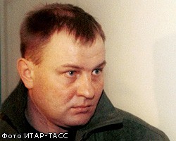 Следствие: М.Сулейманов убил Ю.Буданова "по просьбе знакомого"