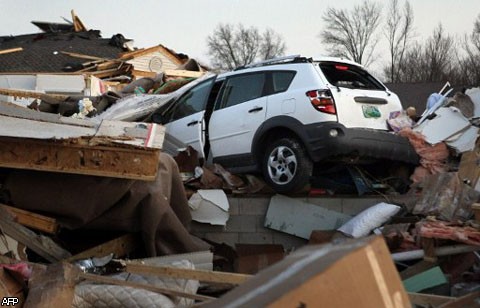 Прокатившиеся по США торнадо унесли 28 жизней