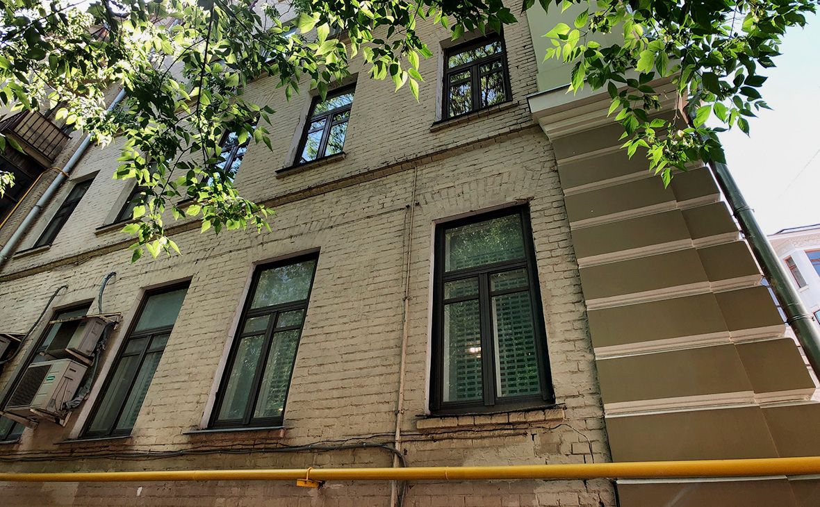 Дом, в котором актёр Михаил Ефремов находится под домашним арестом