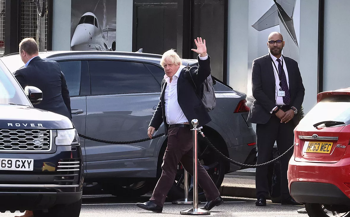 Henry Nicholls / Reuters