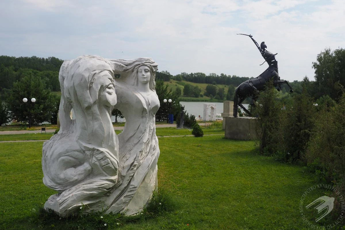 <p>В парке &laquo;Легенда&raquo; представлена самая большая коллекция скульптур под открытым небом в России</p>