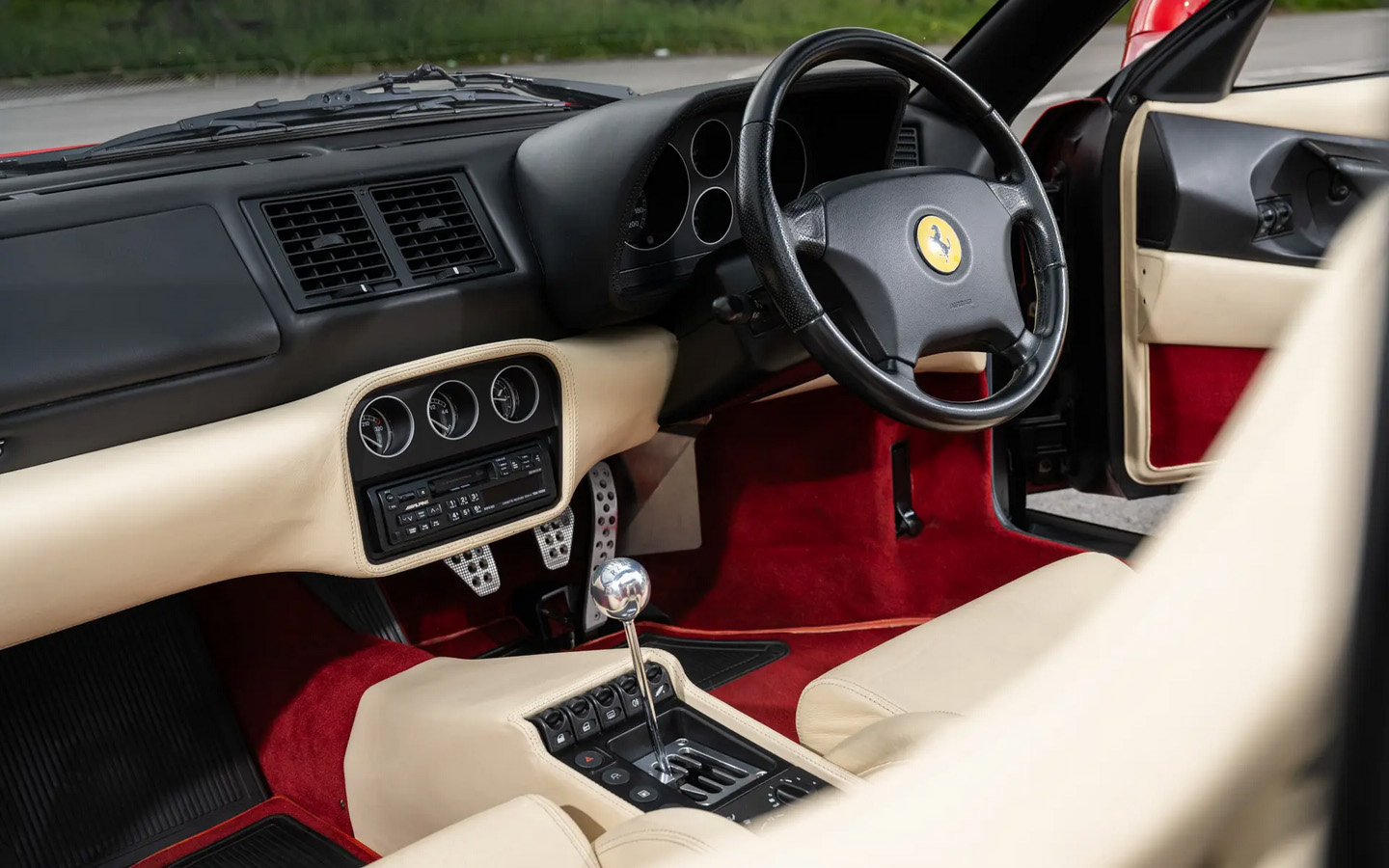 Ferrari F355 GTS