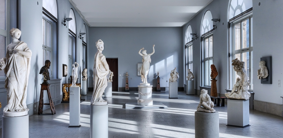 Скульптуры Леонарда Керна в музее Боде