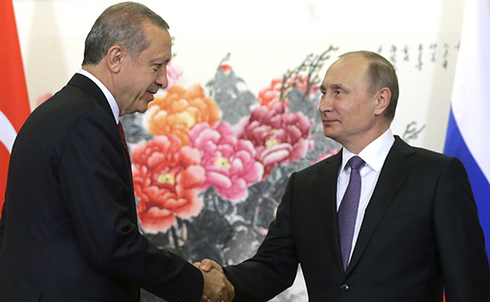 Президент Турции Реджеп Эрдоган и&nbsp;президент России Владимир Путин (слева направо) во&nbsp;время встречи. 3 сентября 2016 года
