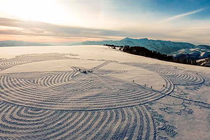 Фото: instagram.com/simonbeck_snowart/