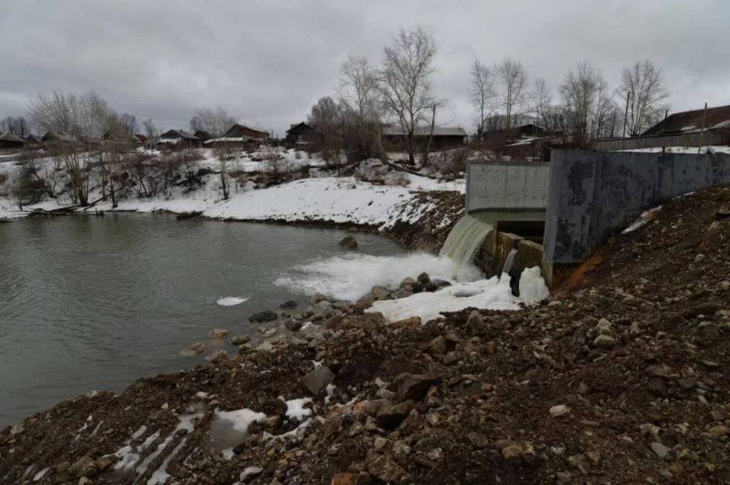 Александр Зайцев, Областная газета