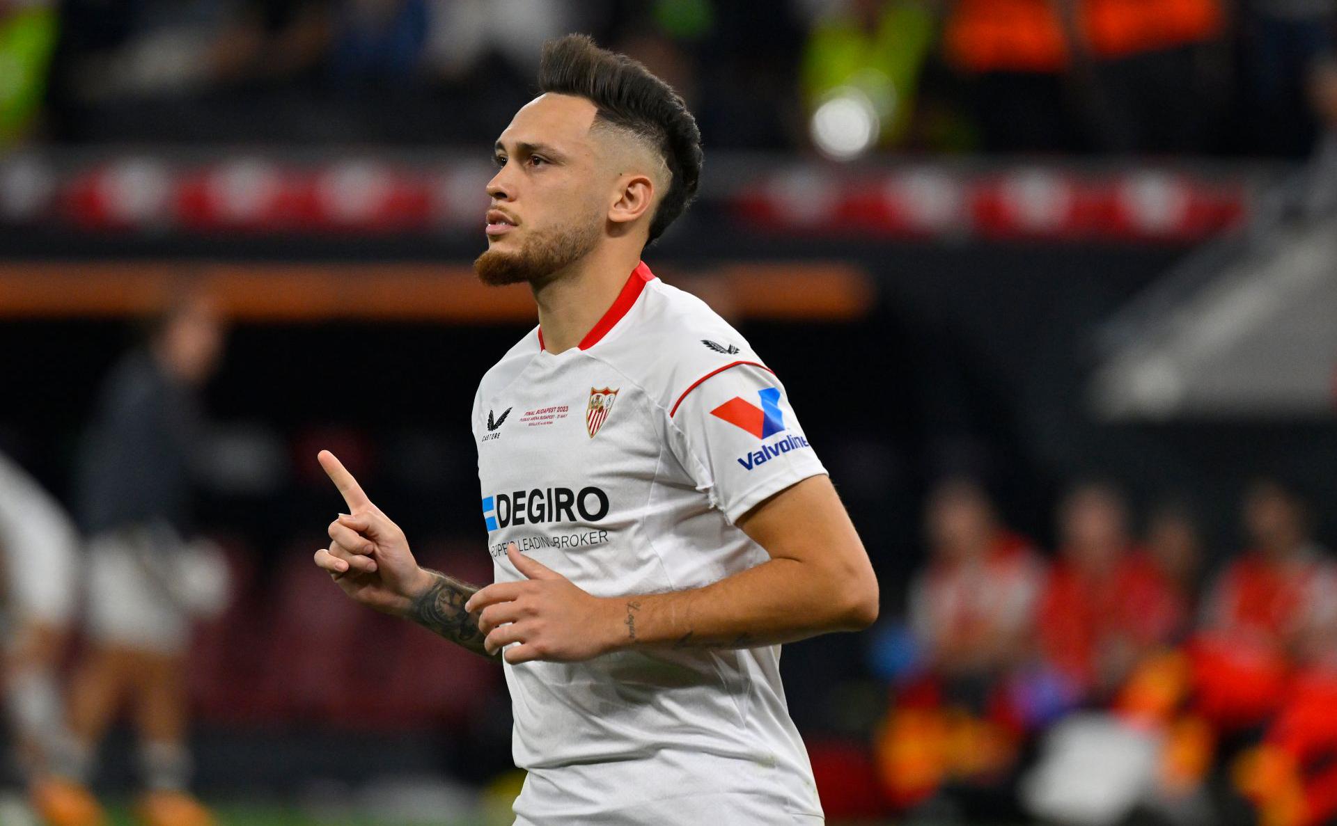 Лукас Окампос