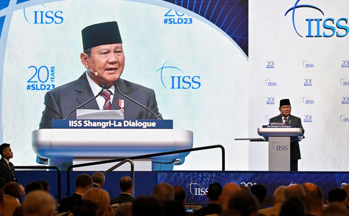 Caroline Chia / Reuters