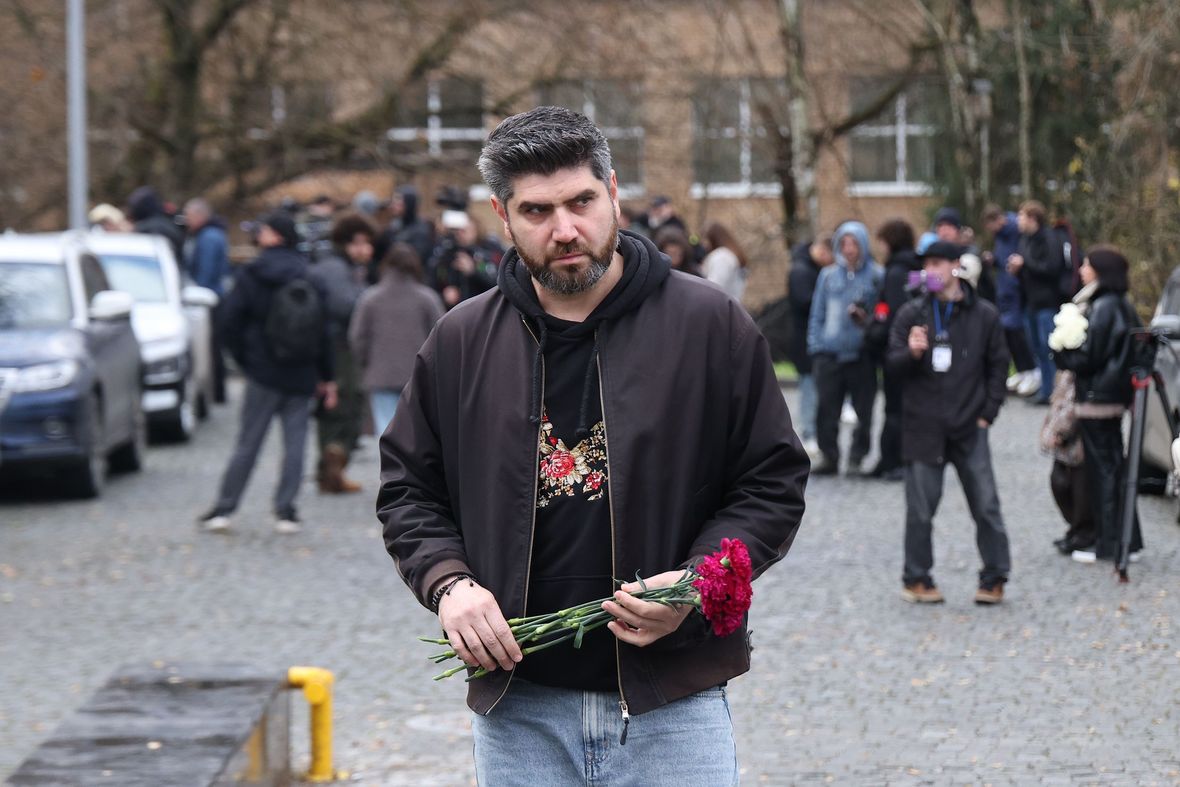 Актер&nbsp;Карен Арутюнов.