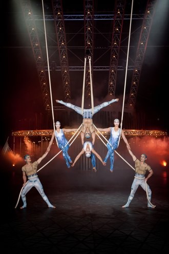 Весенний weekend: Робби Уильямс и Cirque du Soleil в Петербурге