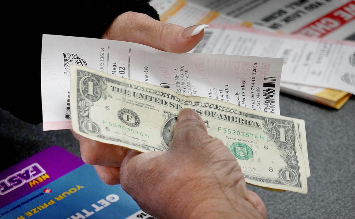 Выигравший в лотерею $1,3 млрд американец получит только треть суммы