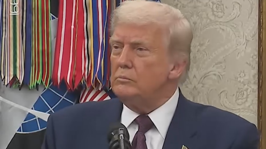 Трамп оценил шансы встречи с Путиным