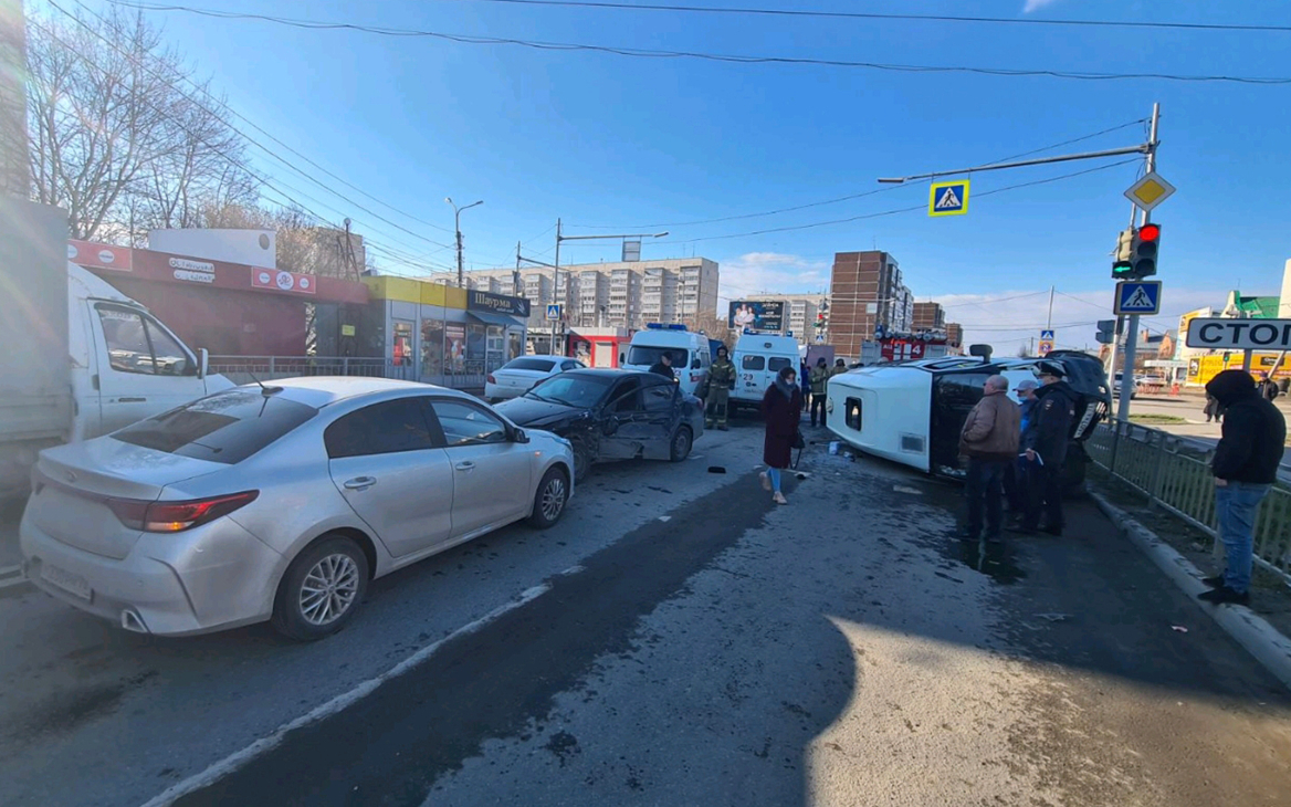 Девять человек пострадали в ДТП с маршруткой в Ульяновске