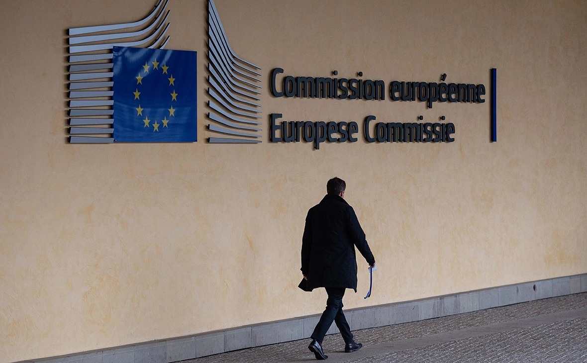 Leon Neal / Getty Images