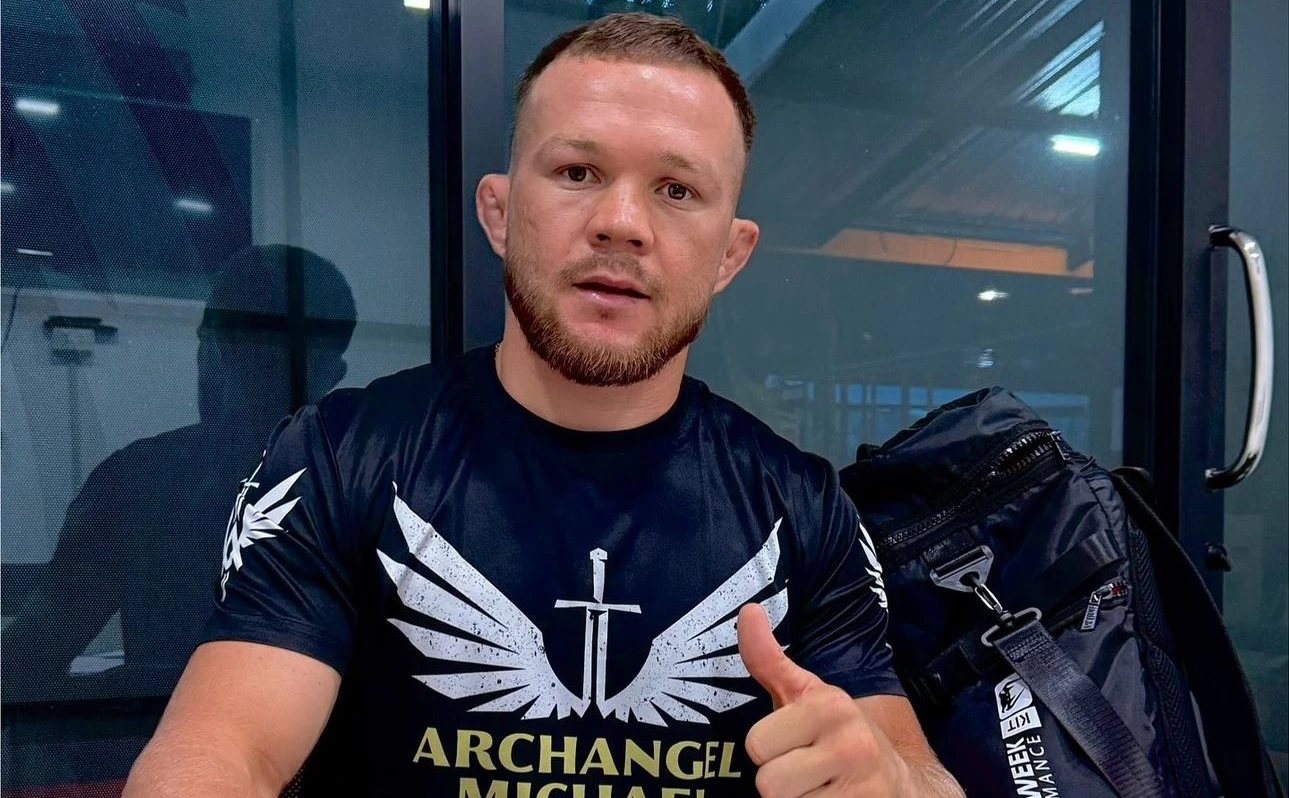 соцсети Петра Яна