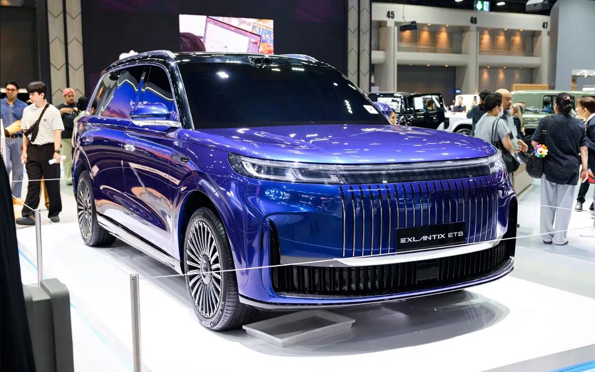 Exeed проведет тест-драйв Exlantix ET8. Это флагманский внедорожник