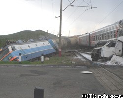 Разрушения после аварии бензовоза с двумя поездами устраняет РЖД 