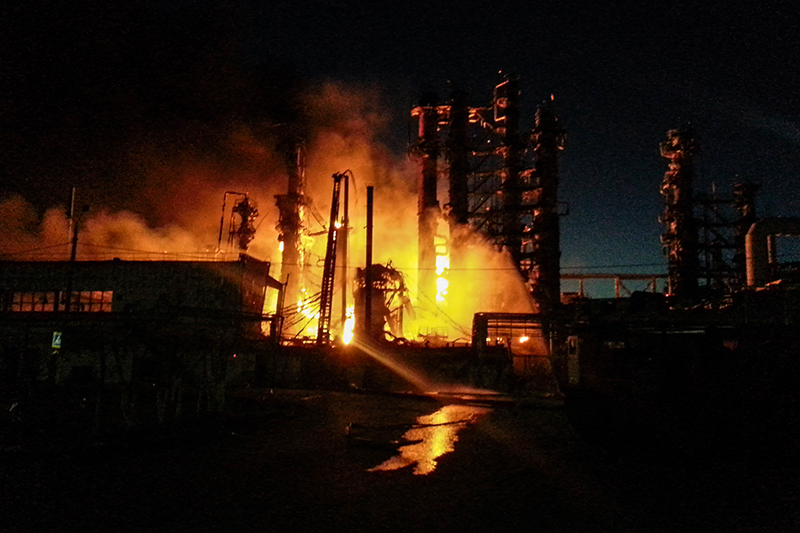 Пожар на Ачинском нефтеперерабатывающем заводе. Июнь 2014 года