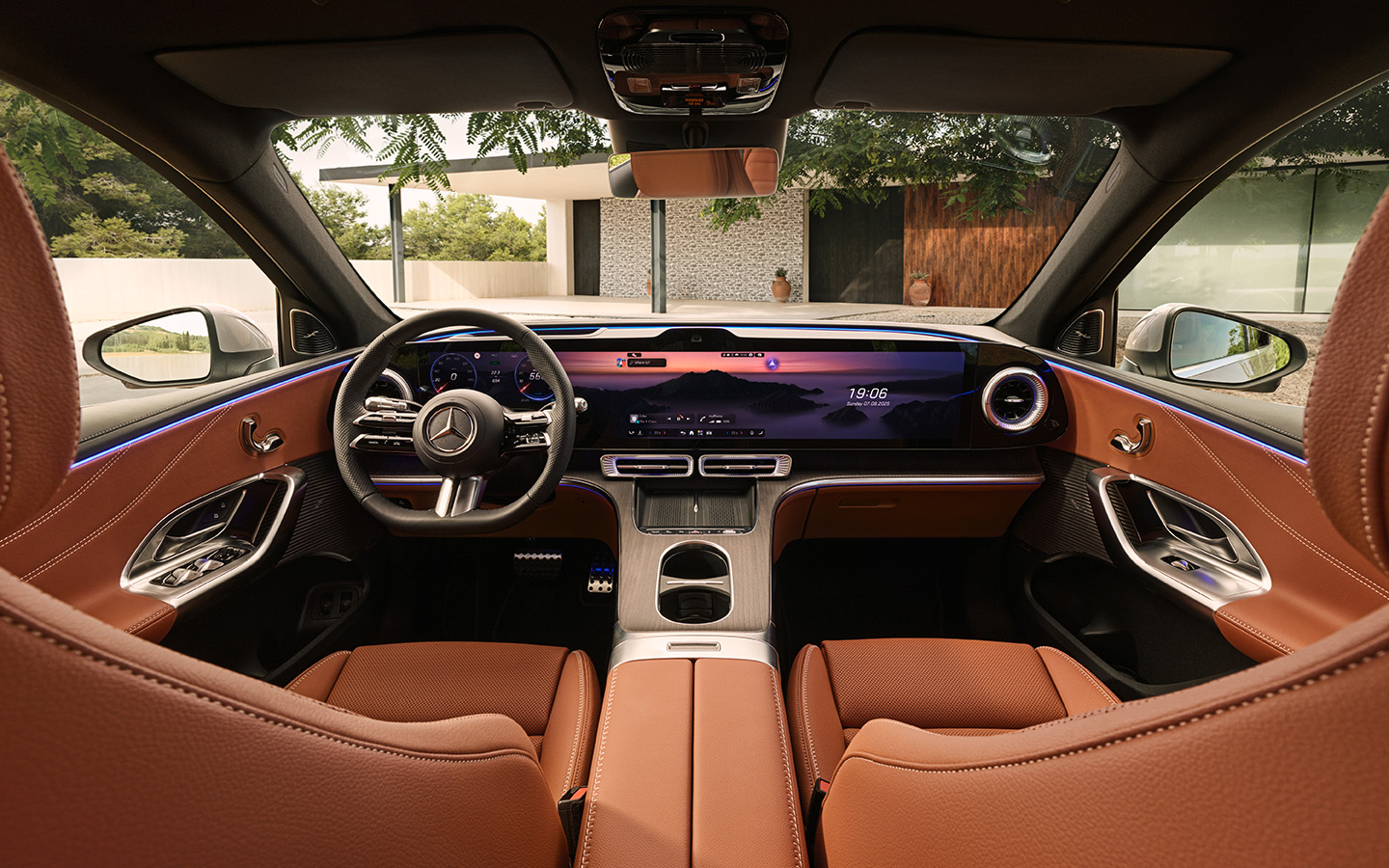 Mercedes-Benz GLC with EQ Technology