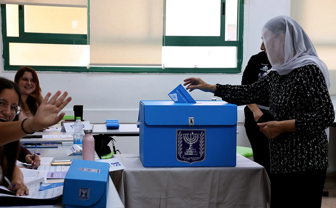 Ammar Awad / Reuters