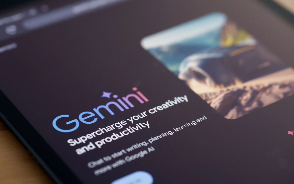 Внедрение сверхмощной ИИ модели Gemini от Google позволит существенно расширить возможности виртуального ассистента Siri