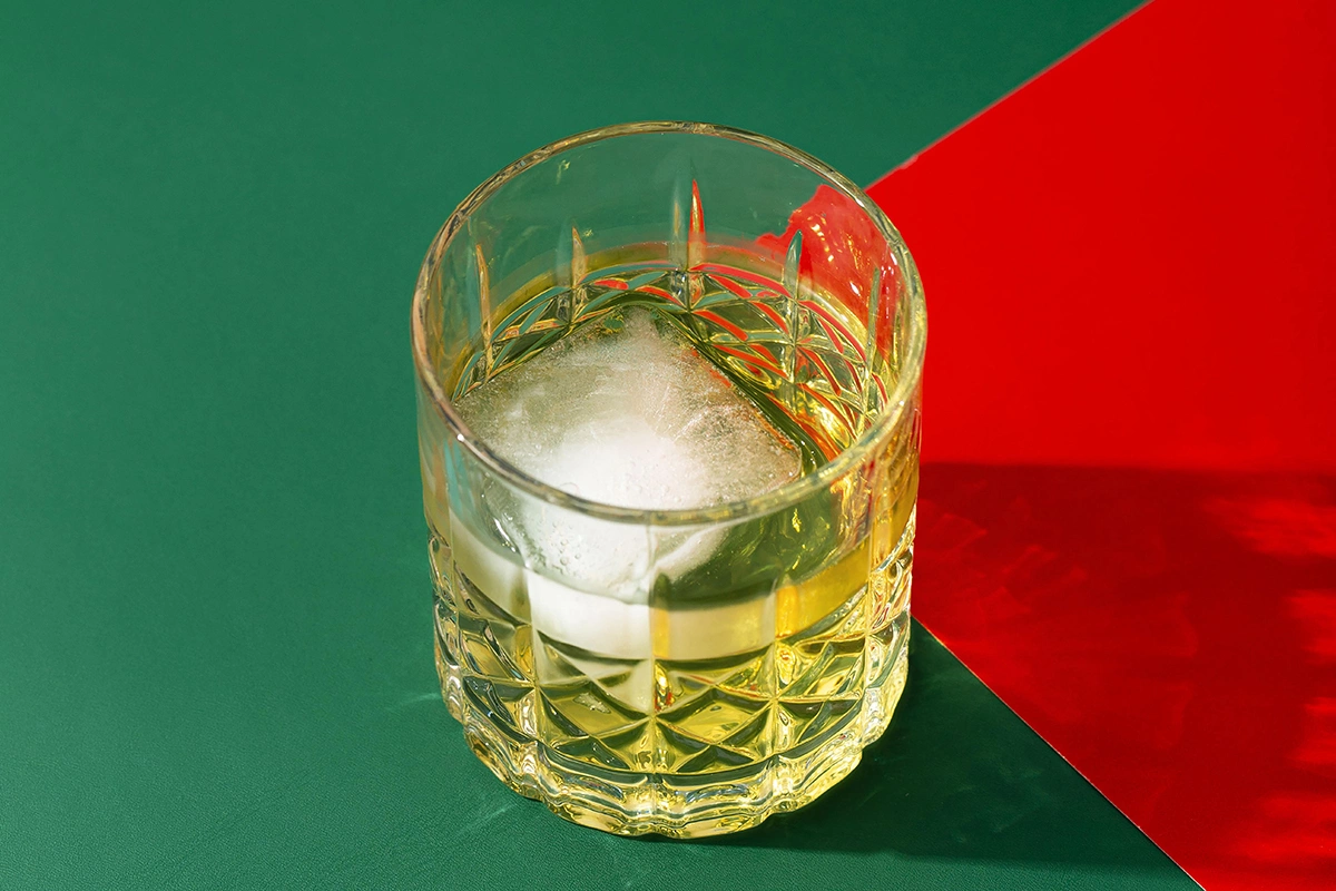 Алкоголь в Бехеровке в зависимости от вида напитка колеблется от 20 до 40%