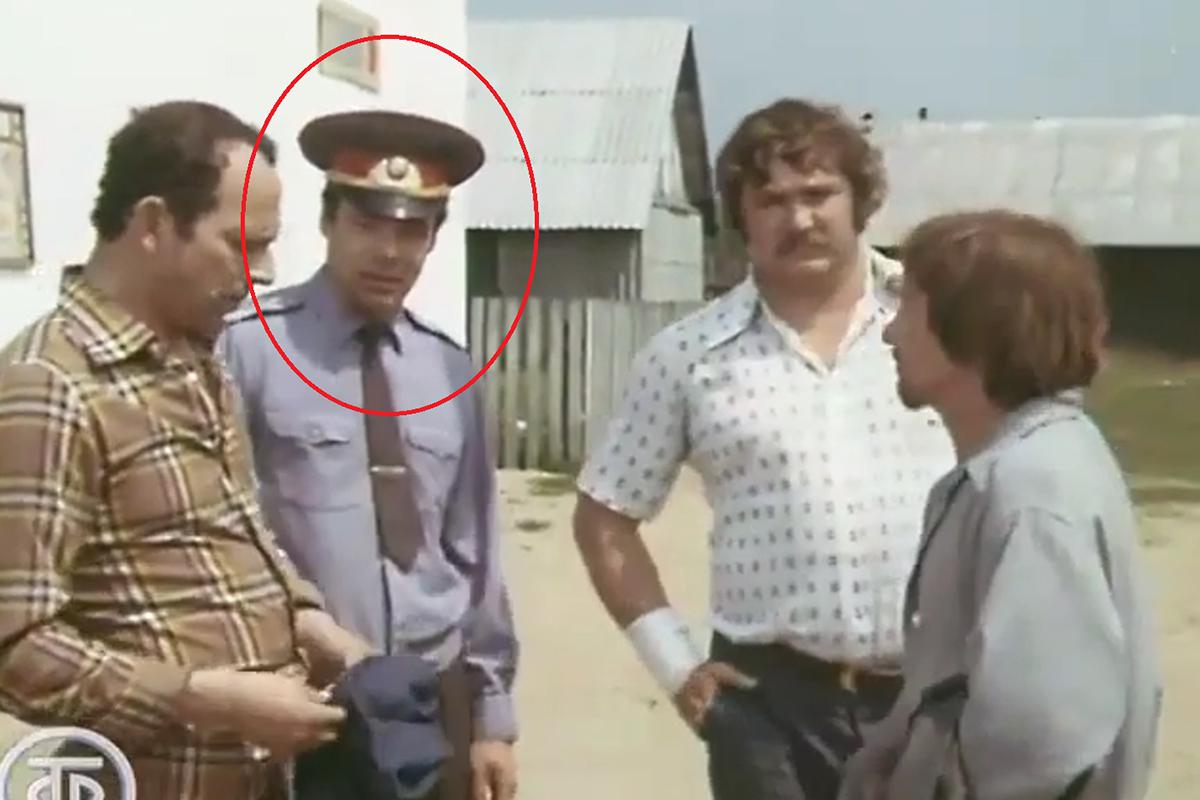 Певец и композитор Михаил Муромов сыграл милиционера в фильме «Единственный мужчина», 1981 год