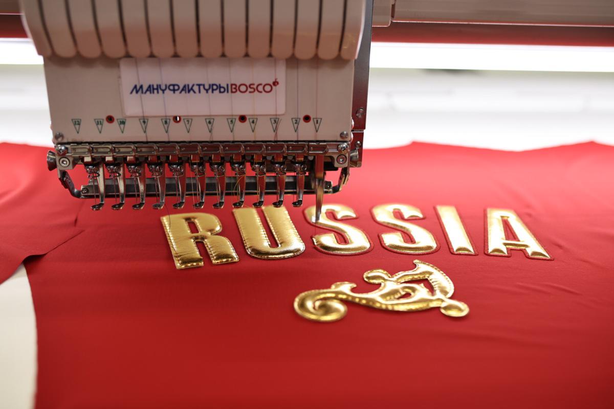 Форма спортсменов Олимпийской сборной России