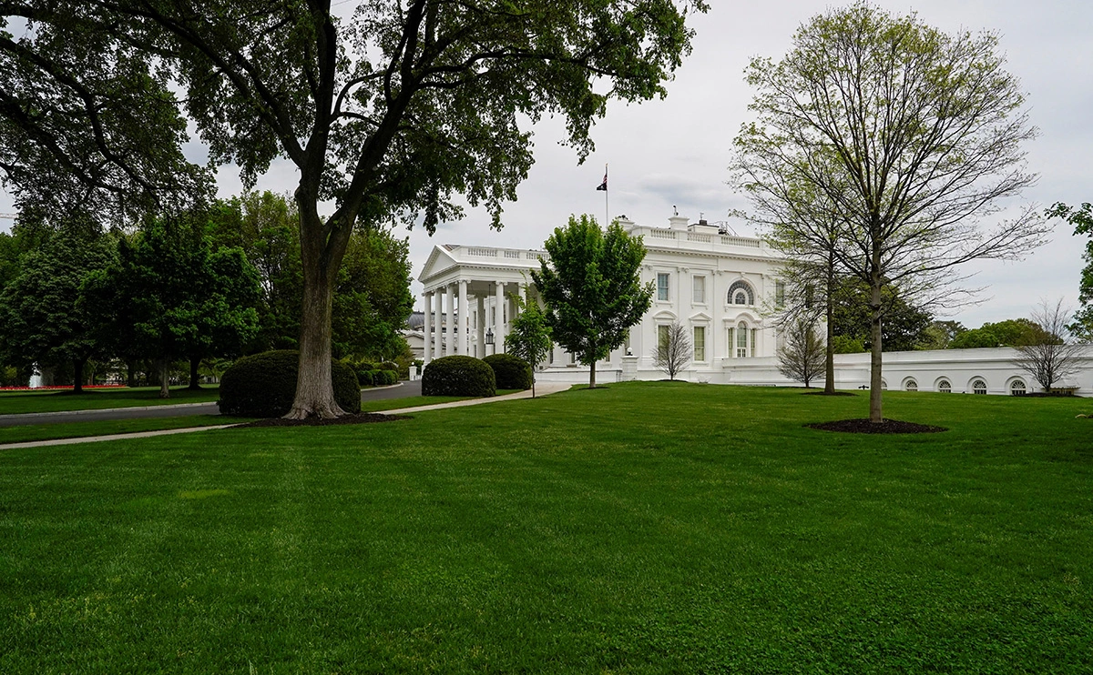 Ken Cedeno / Reuters